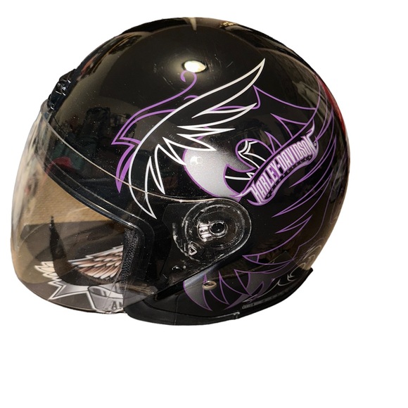 Harley-Davidson Accessories - Women’s Harley Davidson helmet
